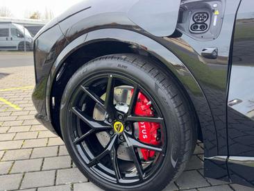 Lotus Eletre GT 600 — photo 30
