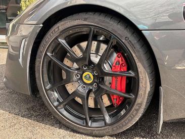 Lotus Evora 400 — photo 42