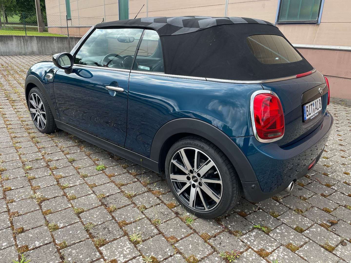 Mini Cabrio Cooper S Sidewalk Trim - 2020 - Joinsteer - #2