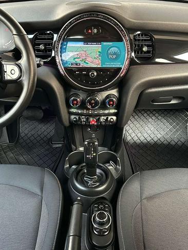 Mini Cooper One — photo 10