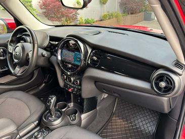 Mini Cooper One — photo 11