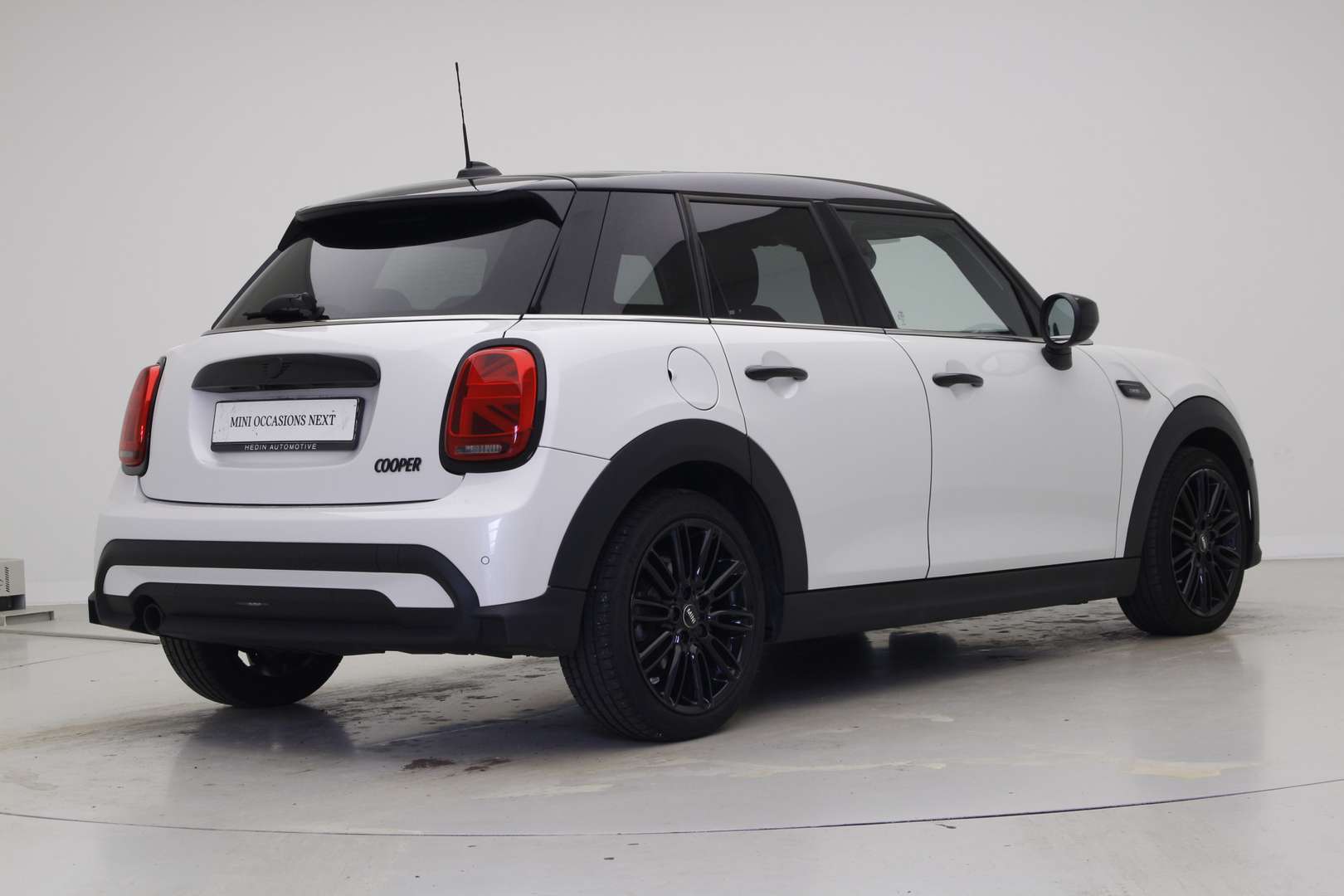 Mini 5 Portes Cooper Edition Camden - 2023 - Joinsteer - #2