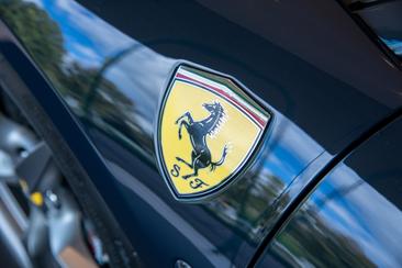 Ferrari F8 Tributo — photo 9