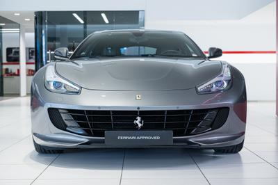 Ferrari GTC4Lusso T