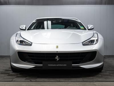 Ferrari GTC4Lusso T