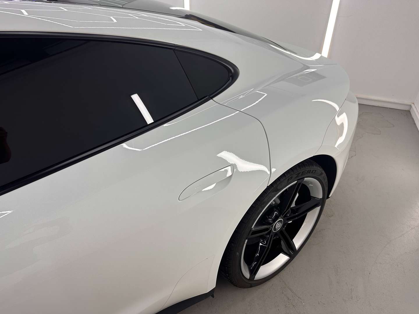 Porsche Taycan Performance Full Option - 2021 - Joinsteer - #11