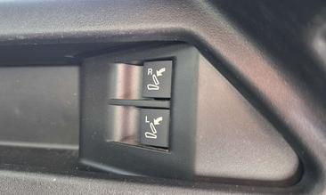 Land Rover Discovery Sport R-Dynamic S PHEV 4WD P300e — photo 9