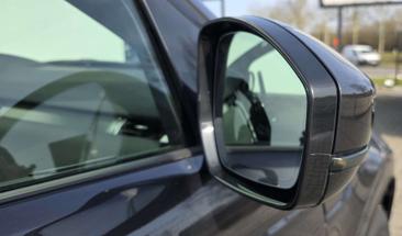 Land Rover Discovery Sport R-Dynamic S PHEV 4WD P300e — photo 11