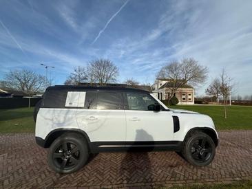 Land Rover Defender 110 P400e 221kW Aut.Luchtvering — photo 6