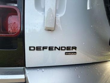 Land Rover Defender 110 P400e 221kW Aut.Luchtvering — photo 9