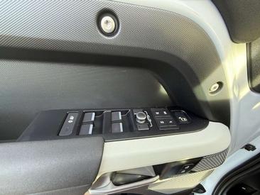 Land Rover Defender 110 P400e 221kW Aut.Luchtvering — photo 12