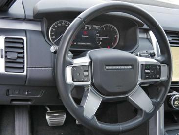 Land Rover Discovery R-Dynamic SE D250 AWD — photo 13
