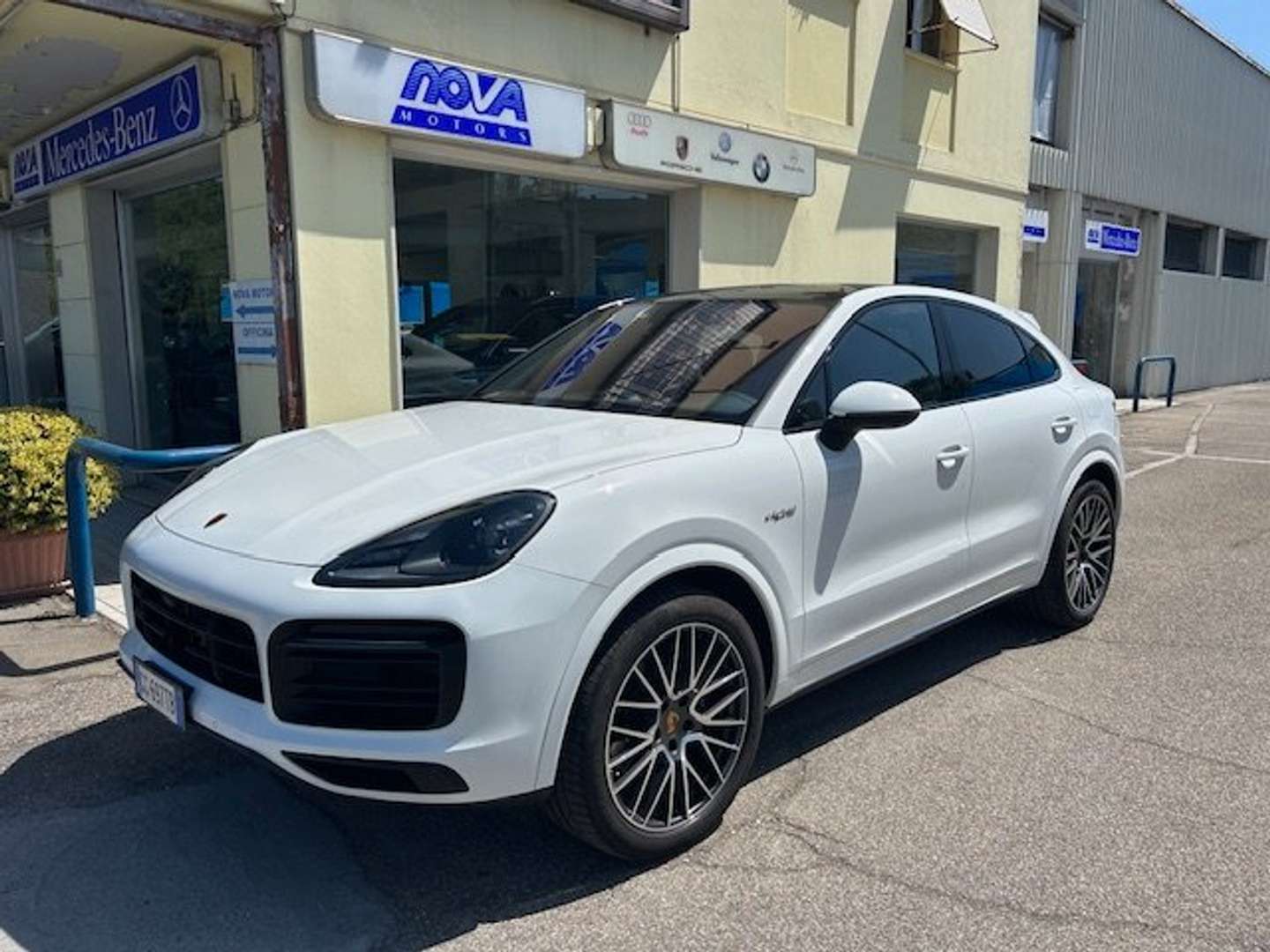 Porsche Cayenne E-Hybrid - 2021 - Joinsteer - #1
