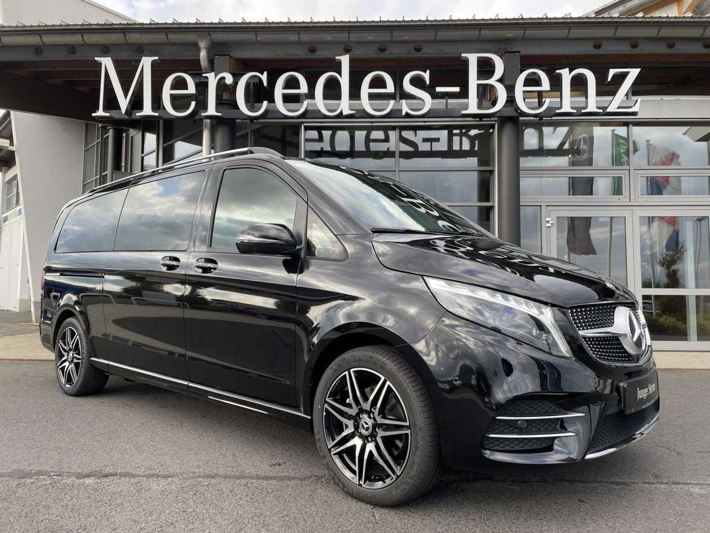 Mercedes V 300d 300 AMG Line - 2025 - Joinsteer - #1