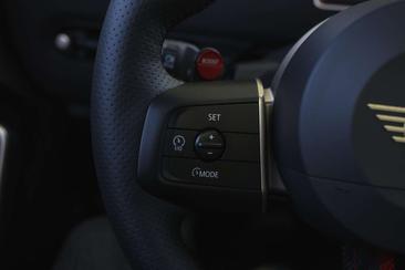 Mini Aceman JCW Cooper E — photo 11