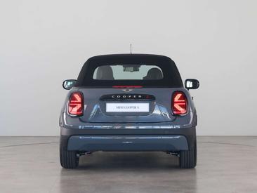Mini Cabrio Favoured Cooper — photo 10