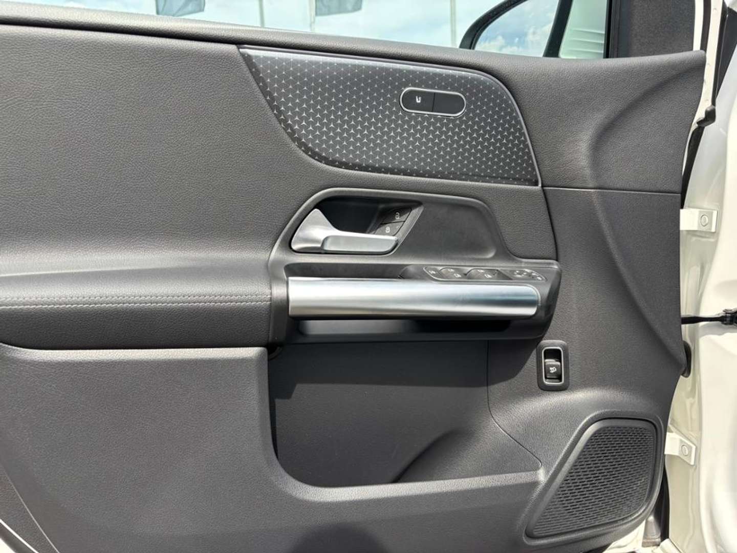 Mercedes B 200d 200 Business - 2024 - Joinsteer - #8