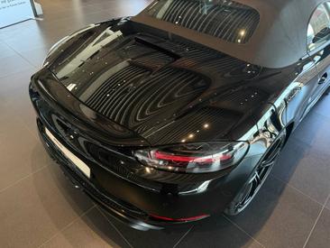 Porsche 718 type 982 Boxster GTS — photo 27