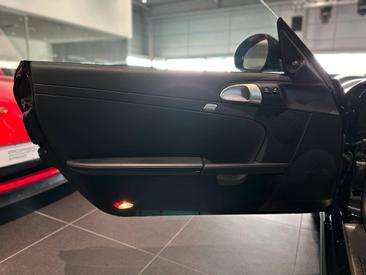 Porsche 987 ph2 Cayman S Black Edition — photo 24