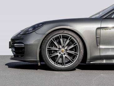 Porsche Panamera II ph2 Turbo S E-Hybrid — photo 6