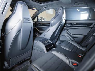 Porsche Panamera III Turbo S E-Hybrid — photo 21