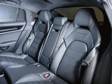 Porsche Panamera III Turbo S E-Hybrid — photo 22