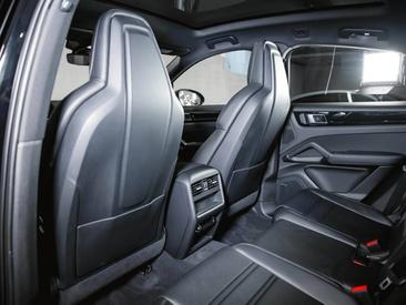 Porsche Cayenne III Coupé — photo 21