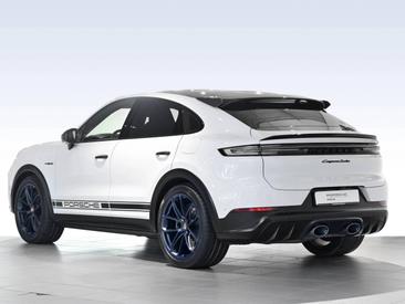 Porsche Cayenne III Turbo E-Hybrid — photo 3