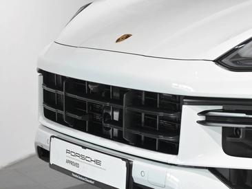 Porsche Cayenne III Turbo E-Hybrid — photo 7