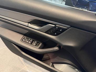 Porsche Taycan ph2 Turbo S Sport Turismo — photo 22