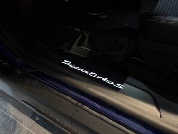 Porsche Taycan ph2 Turbo S Sport Turismo — photo 23