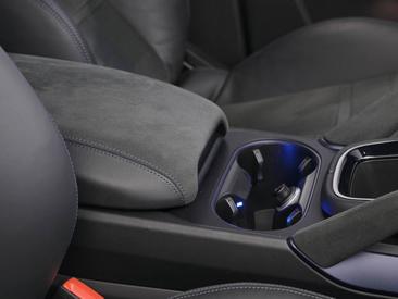 Porsche Cayenne III Turbo E-Hybrid — photo 17