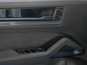 Porsche Cayenne III Turbo E-Hybrid — photo 25