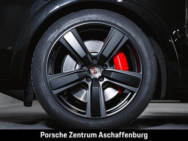 Porsche Cayenne III GTS — photo 10