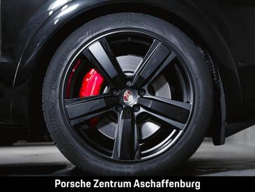 Porsche Cayenne III GTS — photo 11