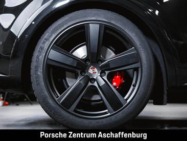 Porsche Cayenne III GTS — photo 12