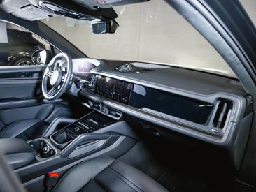 Porsche Cayenne III GTS — photo 19