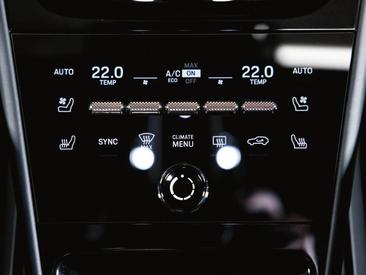 Porsche Cayenne III GTS — photo 21