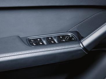 Porsche Cayenne III GTS — photo 24