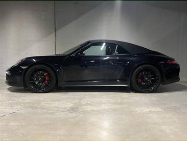 Porsche 991 I Carrera 4 GTS Cabriolet — photo 2