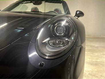 Porsche 991 I Carrera 4 GTS Cabriolet — photo 10