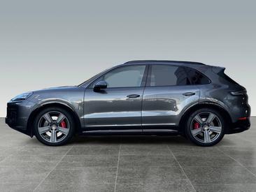Porsche Cayenne III GTS — photo 2