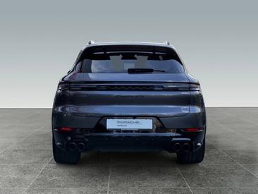 Porsche Cayenne III GTS — photo 7