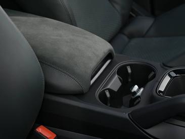 Porsche Cayenne III GTS — photo 25