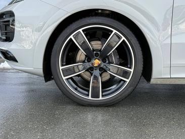 Porsche Cayenne III Coupé Platinum Edition — photo 6