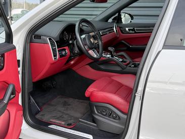 Porsche Cayenne III Coupé Platinum Edition — photo 15