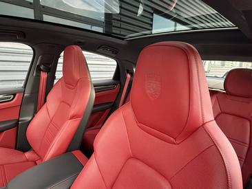 Porsche Cayenne III Coupé Platinum Edition — photo 40