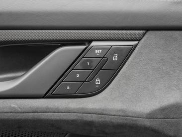 Porsche Taycan ph2 GTS — photo 16