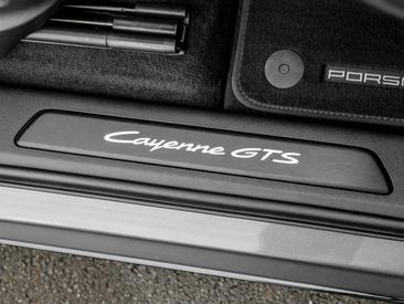 Porsche Cayenne III GTS Coupé — photo 20