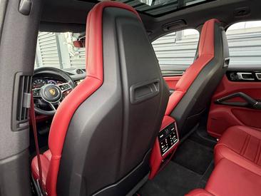 Porsche Cayenne III Coupé Platinum Edition — photo 42